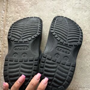 CROCS Women's Black Mules & Clogs